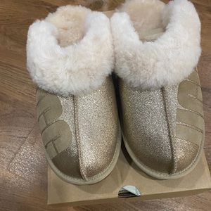 UGG Women's Coquette Sparkle Slipper 11